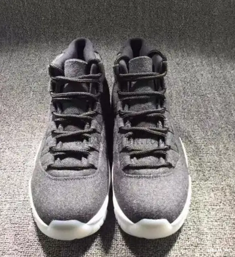 Authentic Air Navy Gum Jordan Low 11 0519
